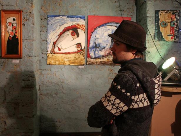 В Одесі відкрилась персональна виставка художника - бійця АТО - фото 2