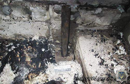 У Маріуполі двоє чоловиків порабували та спалили інваліда (ФОТО) - фото 1