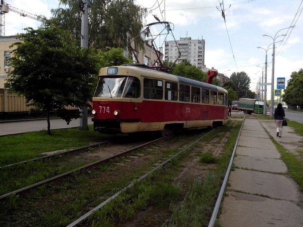 На вулиці Плеханівський трамвай не втримався на рейках - фото 3