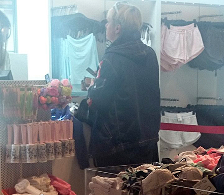 Як Гонтарева шопилась під час саміту в Ризі (ФОТО) - фото 3