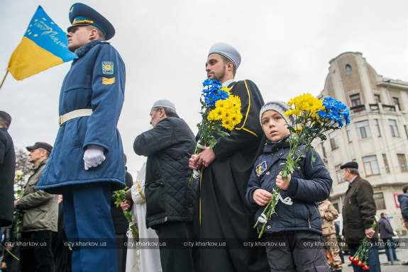 У Харкові вшанували пам'ять героїв Небесної Сотні і воїнів АТО - фото 1