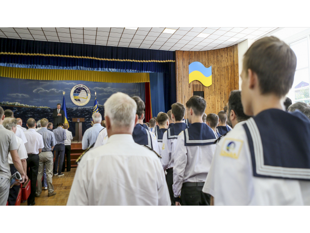 Президент після присяги поліції відвідав університет Одеську морську академію - фото 1