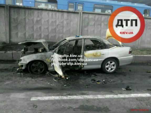 Розбита чергова автівка патрульних поліцейськихх, є постраждалі (ФОТО) - фото 2