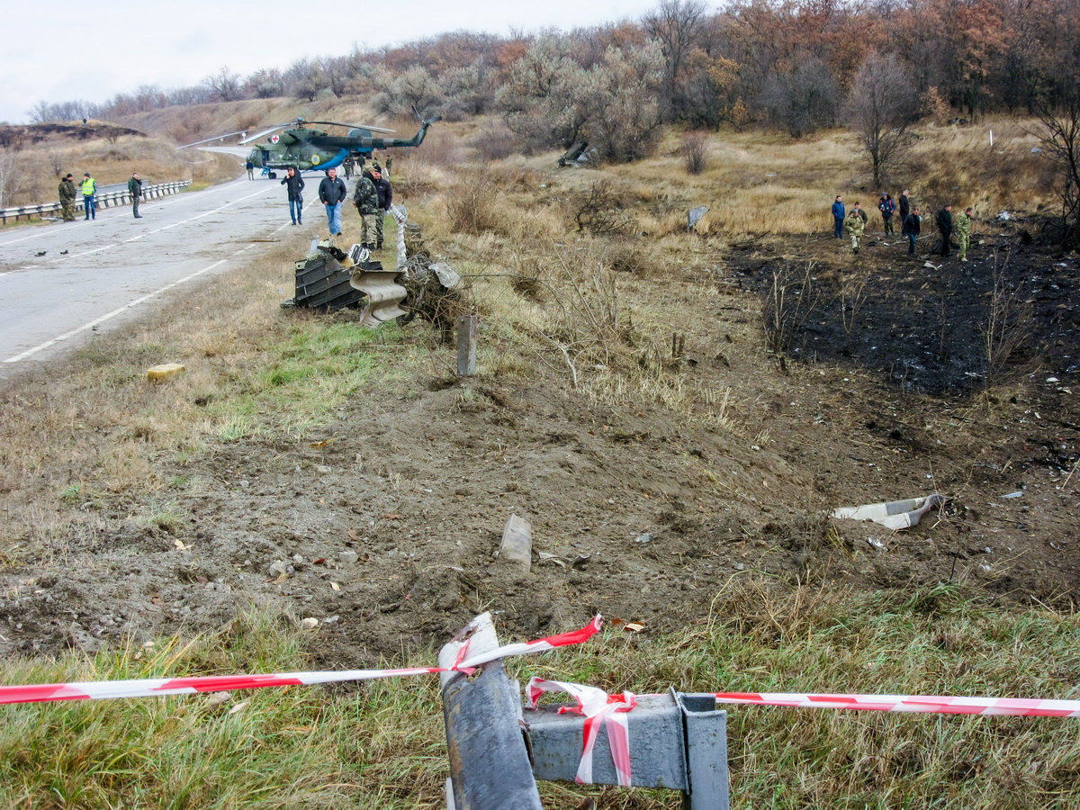 З'явилися фото з місця падіння літака СУ-25 під Запоріжжям - фото 2