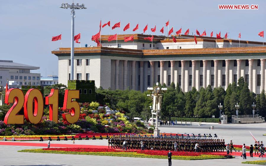 Китай пограв м’язами величезним військовим парадом (ФОТО) - фото 3