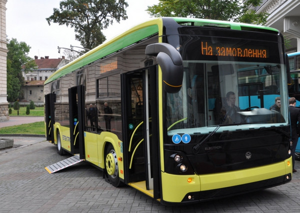 Сумчан збираються всадити на застарілі некомфортні автобуси - фото 2