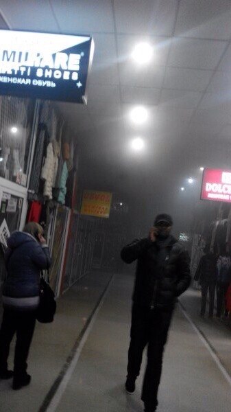 Стало відомо, що горить на харківському ринку "Барабашово" - фото 4