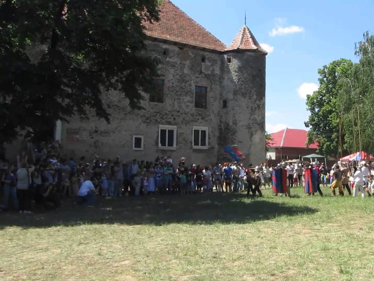 До списку найвражаючих замків України ввійшли три закарпатські  - фото 1