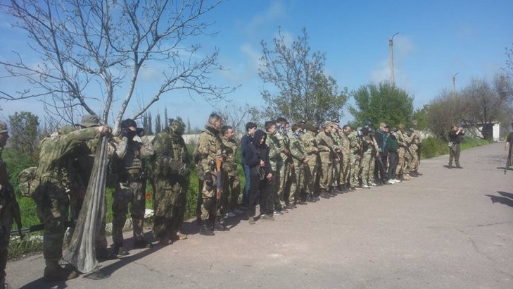 Одеські "правосеки" та Самооборона по-військовому готуються до 2 травня - фото 4