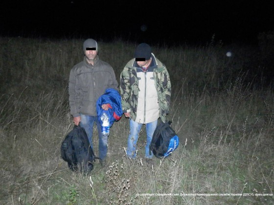 На Львівщині прикордонники затримали двох громадян з Ірану - фото 1