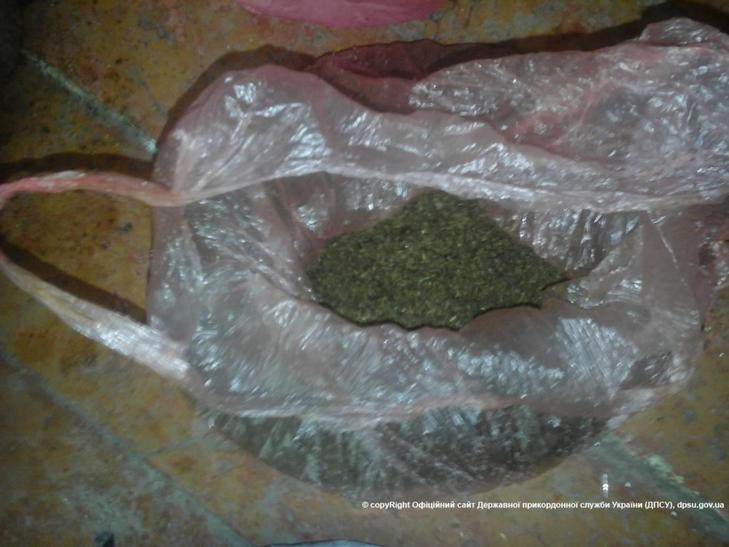 Прикордонники Одещини вилучили понад 3 кілограмів наркотиків - фото 1