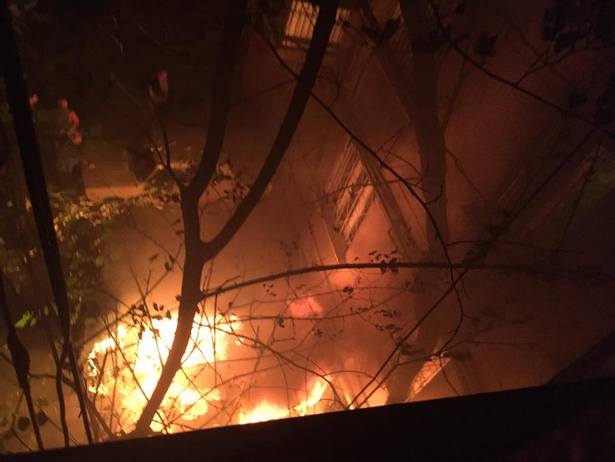 Вночі згорів автомобіль екс-голови громадської ради ОДА - фото 1