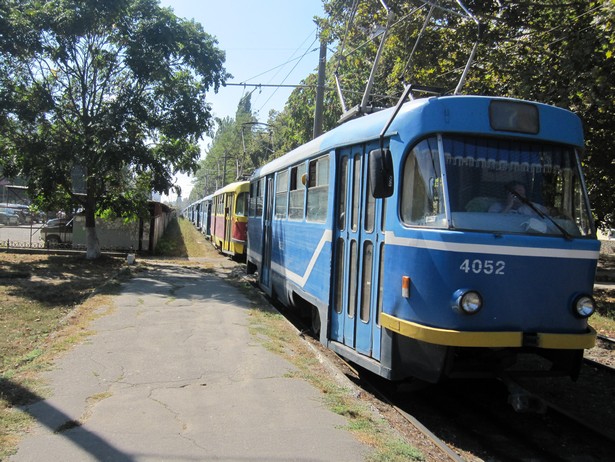 Аварія зупинила рух трамваїв в одному з раїонів Одеси - фото 2