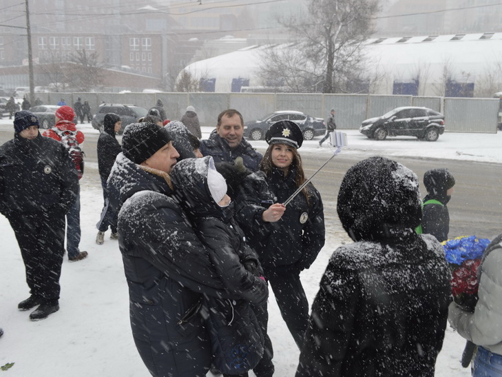 У Дніпропетровську поліцейські прийняли присягу - фото 1