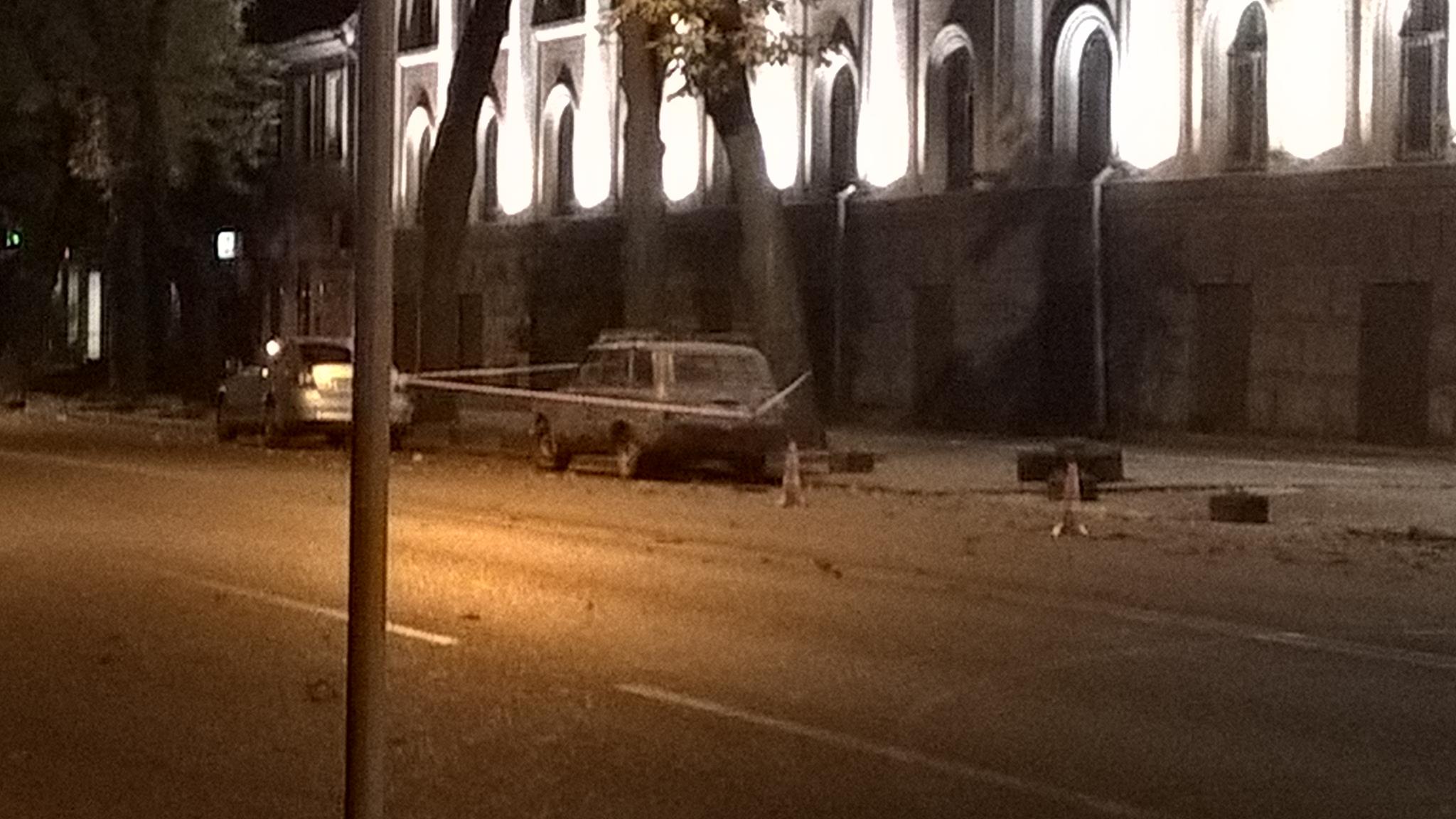 ЗМІ: В Одесі біля будівлі СБУ "замінували" автомобіль - фото 1