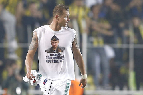 Російського футболіста покарають за футболку з Путіним - фото 1