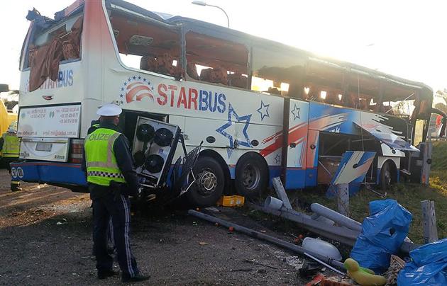 В Австрії потрапив в аварію автобус "Неаполь-Ужгород" - фото 1