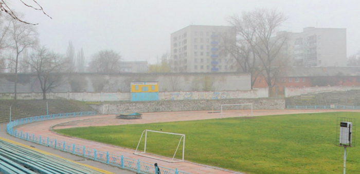 Провінційні стадіони України:  Від кременчуцької легенди – до "студентської руїни"  - фото 4
