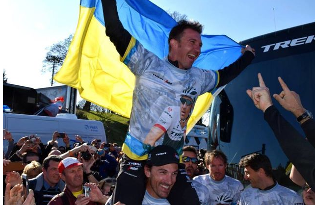 Як найвідоміший український велогонщик Попович з пивом закінчував кар'єру - фото 1