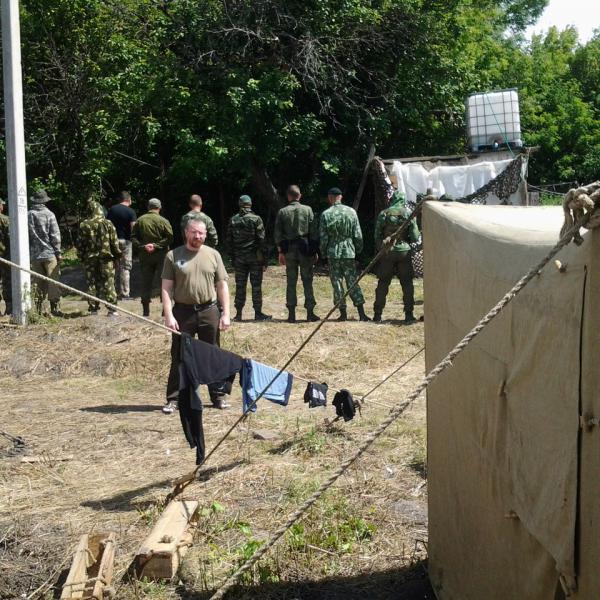 Будні російського терориста: вербування, зброя, табори підготовки в Ростові (ФОТО) - фото 1