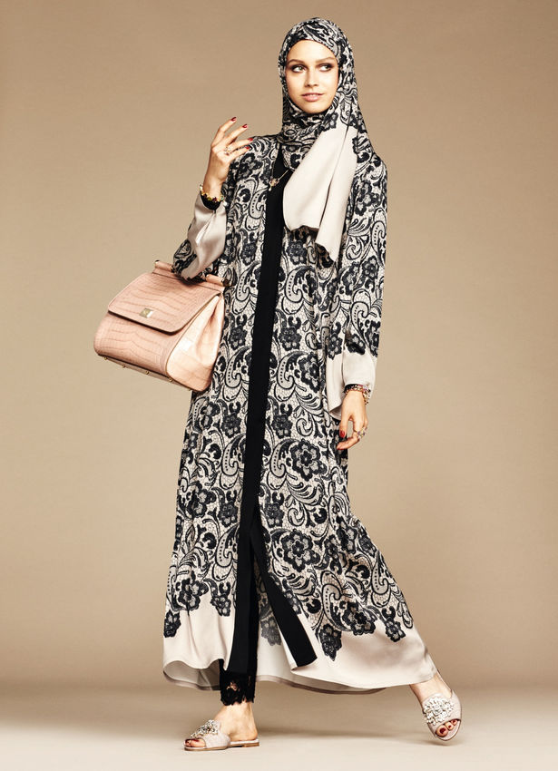 Dolce & Gabbana випустили колекцію одягу для мусульманок - фото 4 Dolce & Gabbana випустили колекцію одягу для мусульманок - фото 4