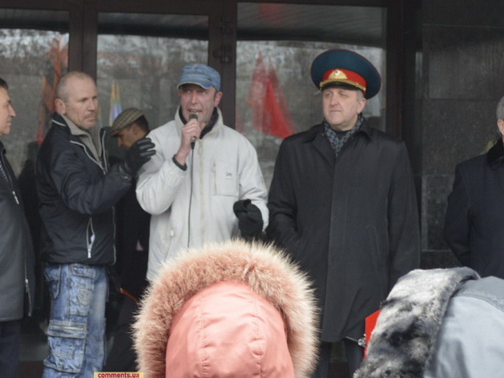 Дніпропетровський суд не знайшов доказів проти "совецкого офіцера", який кликав "Русську весну" - фото 2