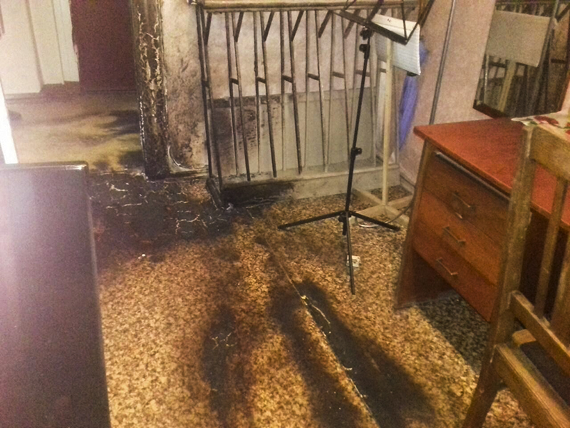У Маріуполі підпалили музичне училище (ФОТО) - фото 2