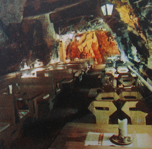 Ужгородський ресторан у підземеллі став справжньою туристичною атракцією - фото 1