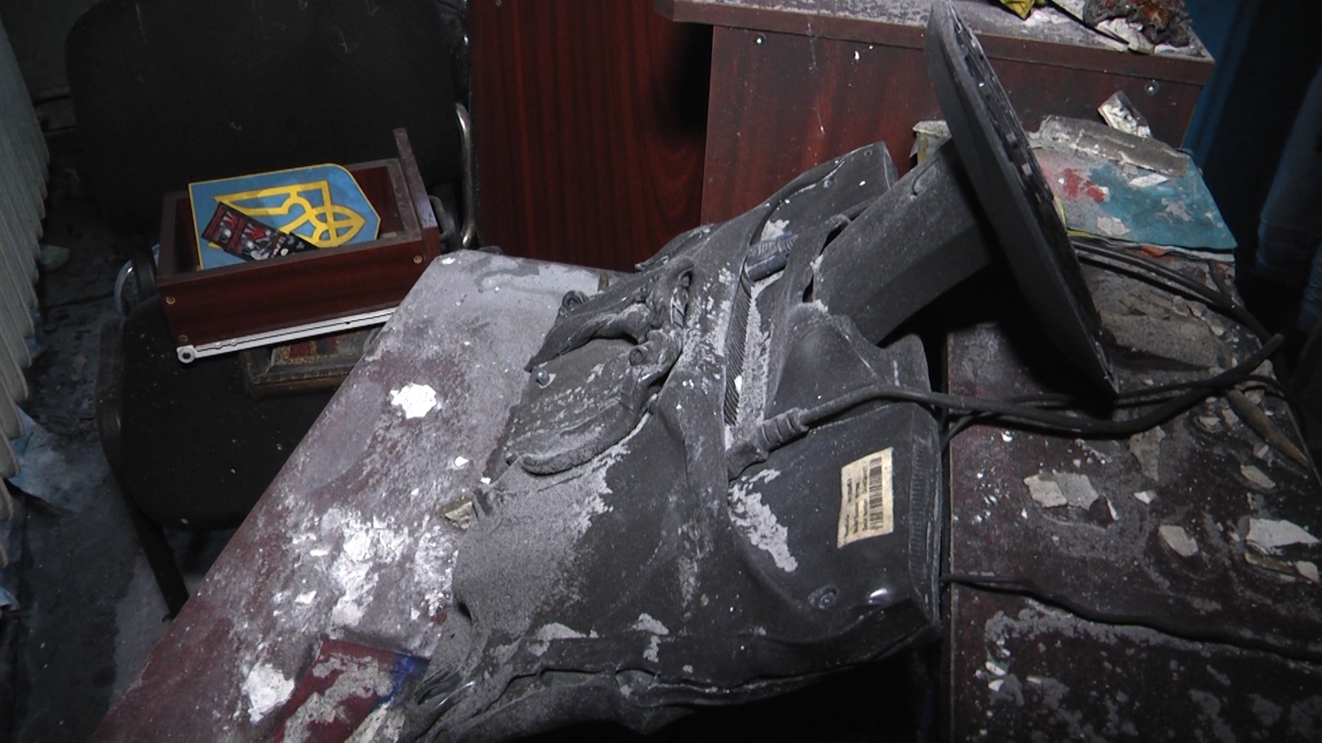 Сумська поліція заперечує підпал "офісу" "Правого сектору" - фото 3