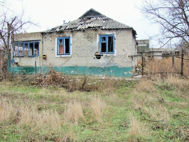 Як виглядає після "звільнення" російськими найманцями село на Луганщині (ФОТО)  - фото 8