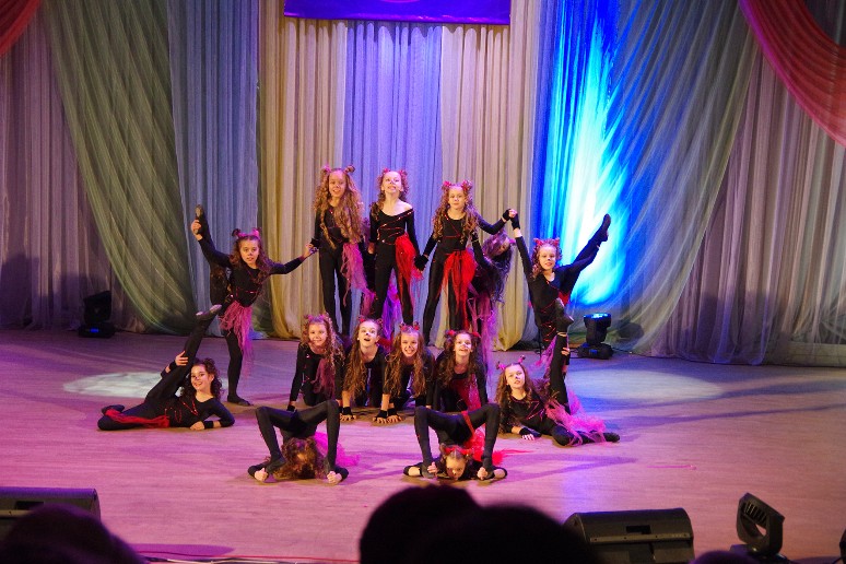 Ямпільський колектив танцюристів здобув переконливу перемогу на фестивалі дитячої творчості - фото 1