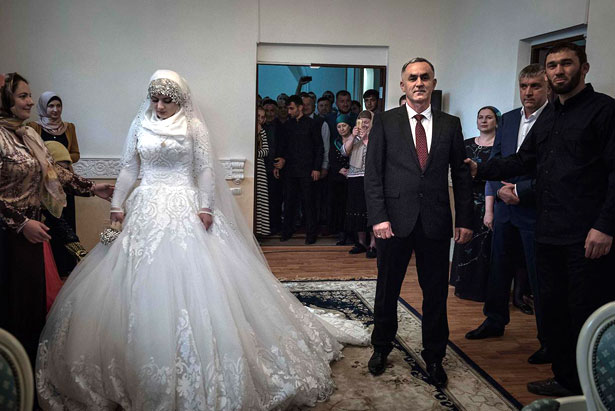 Путін і Кадиров обмінялися весільними подарунками - фото 2