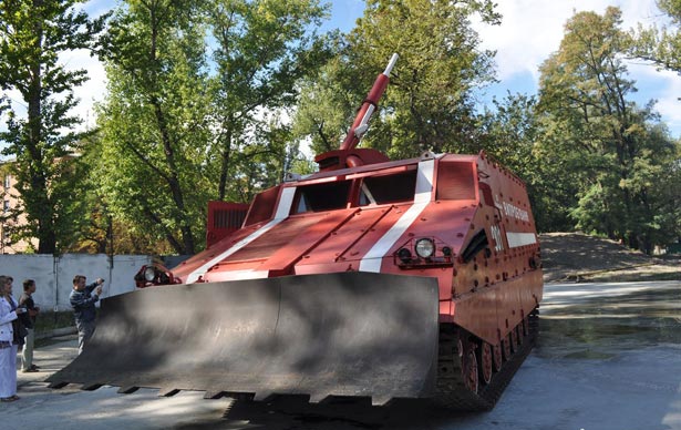 Як виглядають пожежні танки (ФОТО) - фото 4