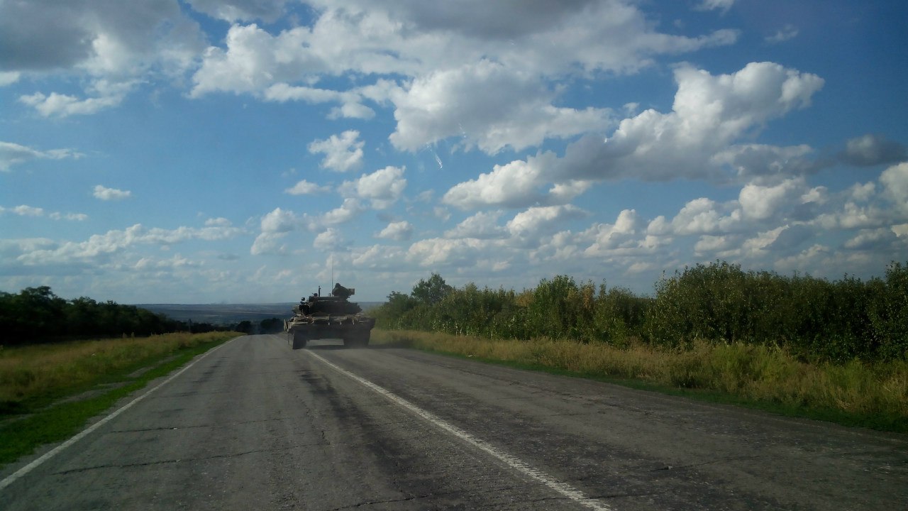 В Мережу потрапили знімки новітніх російських танків, у яких найманці вбивали українців (ФОТО) - фото 3
