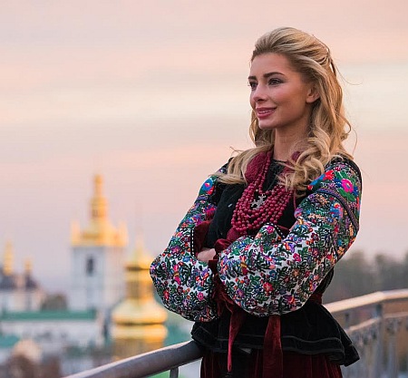 "Міс Україна Всесвіт" вразить соломою і вишитою сукнею - фото 3