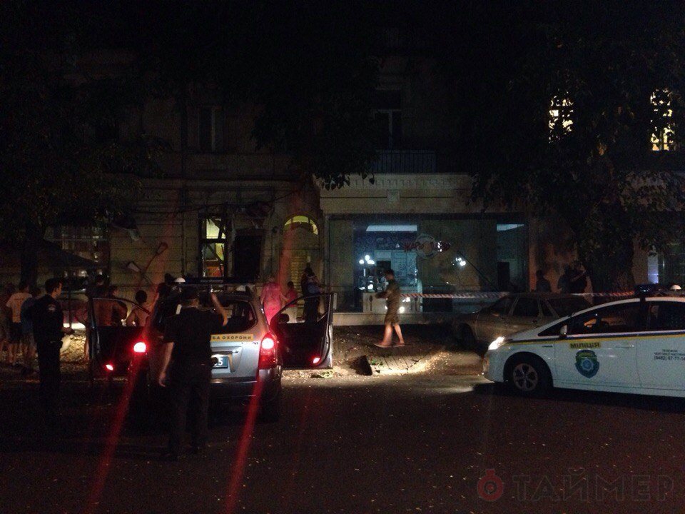 В Одесі прогримів черговий вибух: Підірвали кафе в центрі міста - фото 3