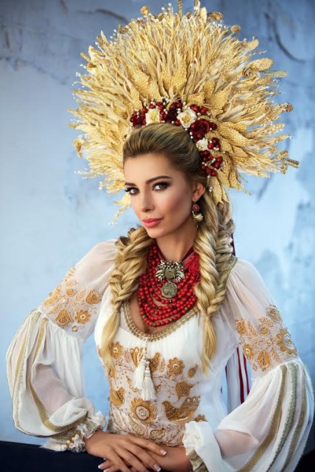 "Міс Україна Всесвіт" вразить соломою і вишитою сукнею - фото 2