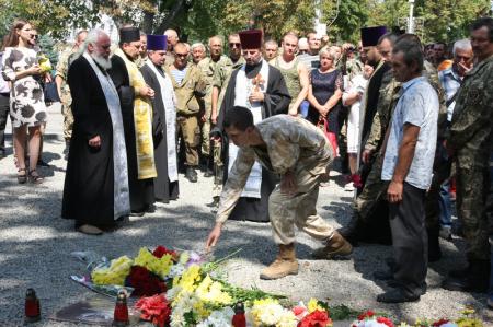 У Дніпрі встановили меморіальну табличку загиблим 43-го батальйону - фото 2