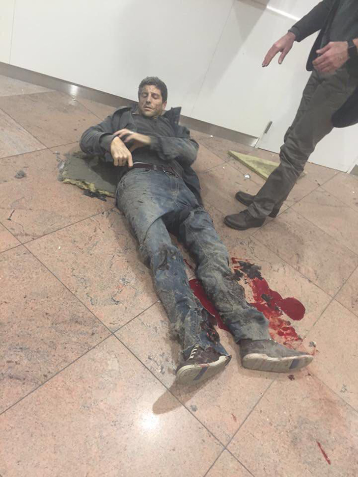 Теракти в Брюсселі (ФОТО 18+) - фото 4