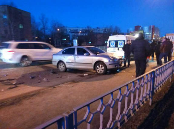 ДТП на вулиці Шевченка: постраждали дві людини - фото 2