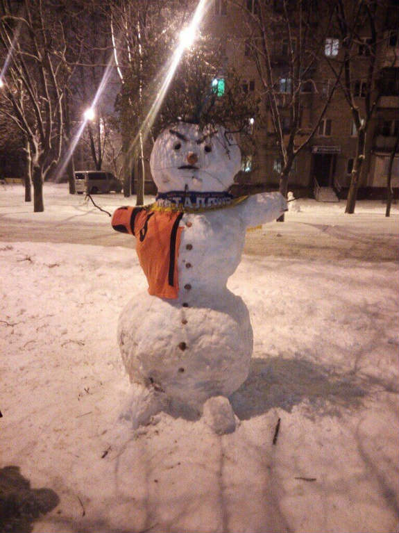 Харків після заметілі здивувала велика кількість снігових скільптур - фото 23