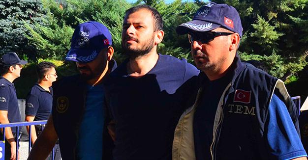 У Туреччині суд арештував солдатів, які хотіли вбити Ердогана - фото 1