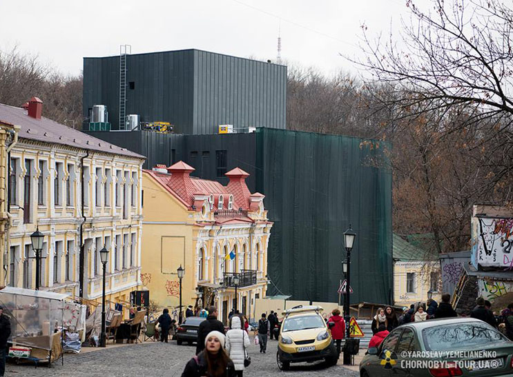 Що накоїв у світі архітектор Дроздов, і що думають експерти про театр-контейнер на Подолі - фото 5