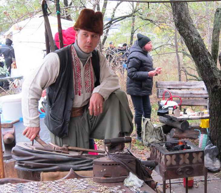 До найголовнішого свята запорозьких козаків долучилися півтисячі гостей з шести областей України - фото 13