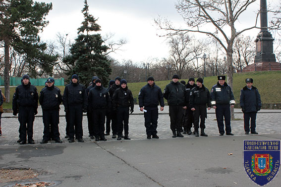 Двісті поліціянтів Одещини будут охороняти порядок під час футбольного матчу (ФОТО) - фото 1