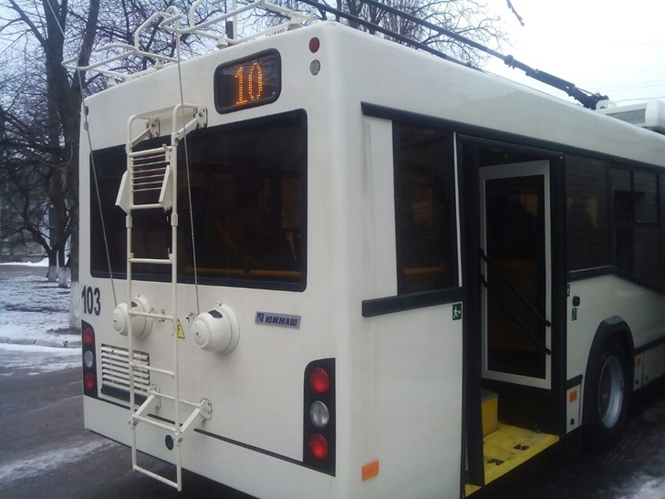У Кропивницькому презентували нові тролейбуси (Фоторепортаж) - фото 5