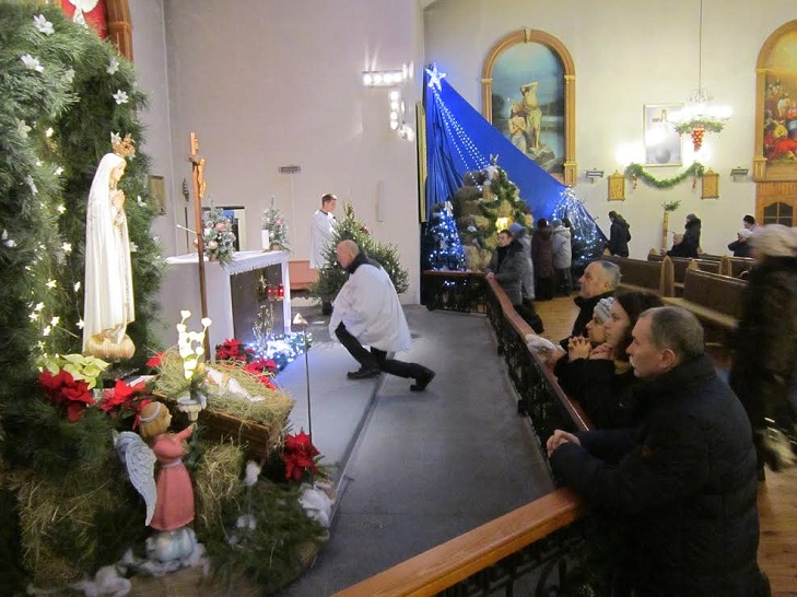 Запорізькі католики святкують Різдво Христове у храмі Бога Отця Милосердного сьогодні, 25 грудня, разом зі всім світом за латинським обрядом - фото 3
