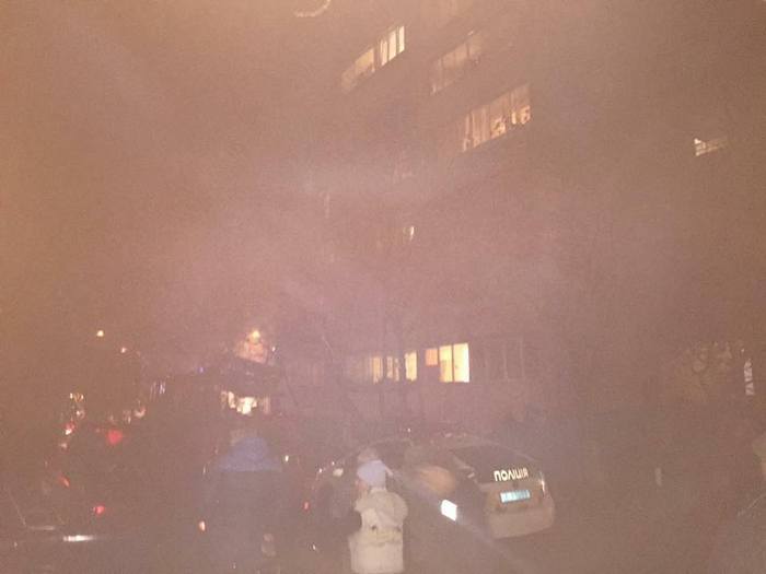 З'явились фото з місця вибуху у Львові - фото 2