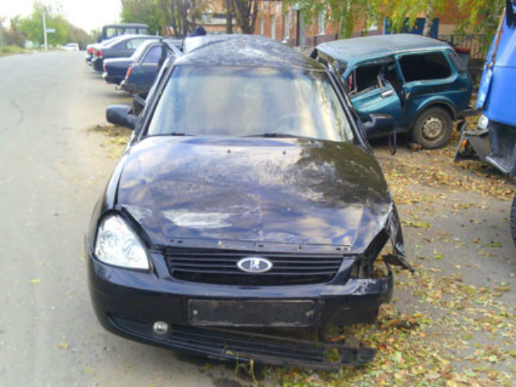 В ДТП на Полтавщині водій вщент розбив автівку - фото 2