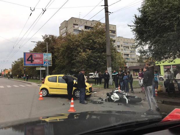 Як у Львові збили мотоцикліста (ФОТО) - фото 1